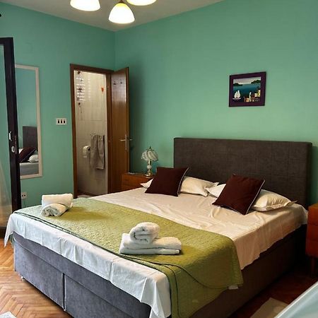 Soba Za Odmor Nika Hotel Kaštela Buitenkant foto