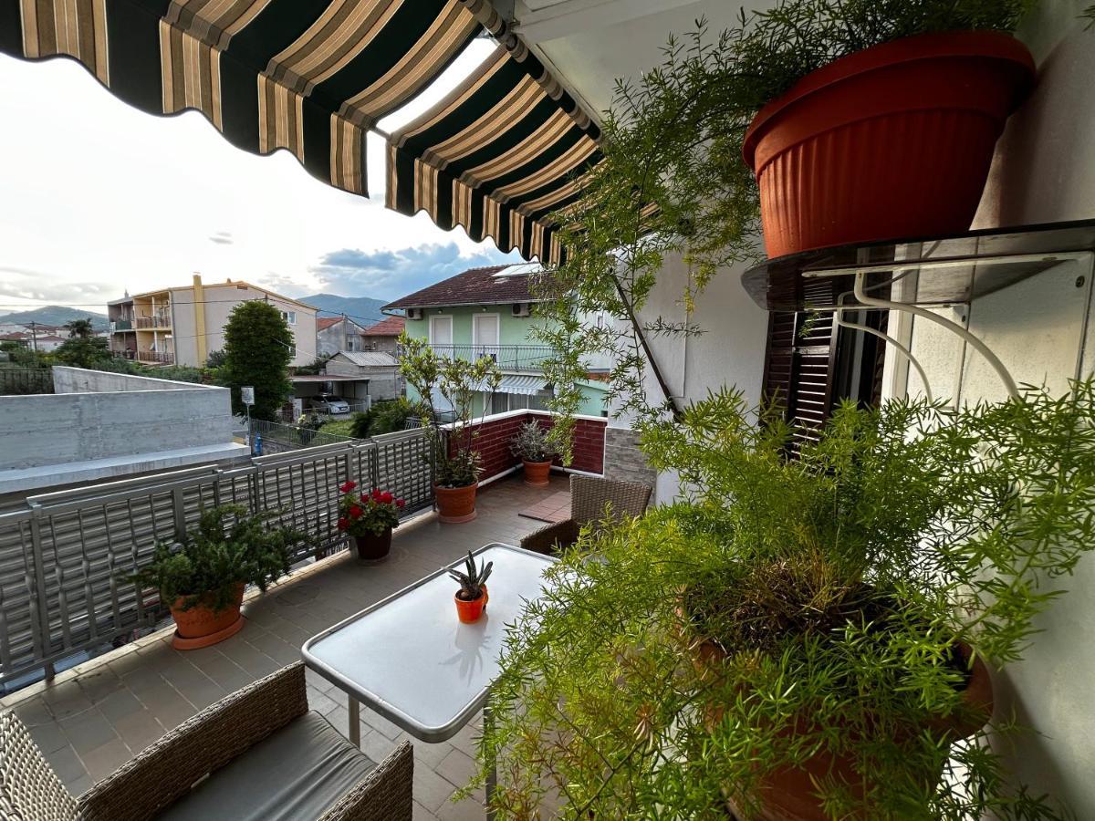 Soba Za Odmor Nika Hotel Kaštela Buitenkant foto